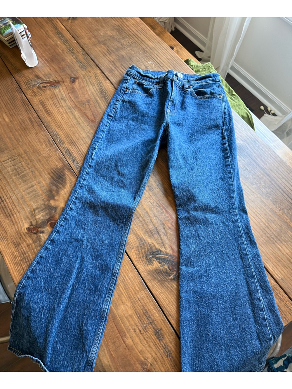 Abercrombie Flair Jeans- Women’s 27